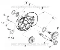 Rear wheel shaft