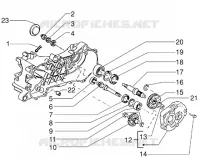 Rear wheel shaft