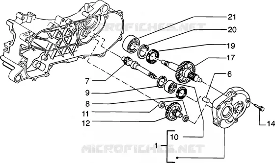 Rear wheel shaft