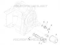 Flywheel magneto cover - Oil filter