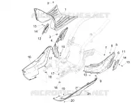 CENTRAL COVER - FOOTRESTS