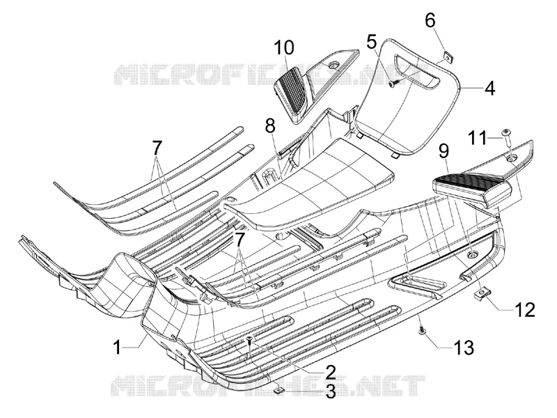 Central cover - Footrests