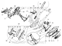 Central cover - Footrests