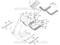 Central cover - Footrests
