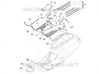 CENTRAL COVER - FOOTRESTS