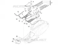CENTRAL COVER - FOOTRESTS