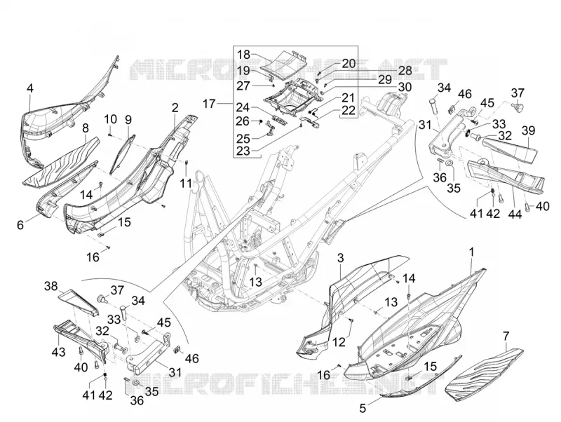 CENTRAL COVER - FOOTRESTS