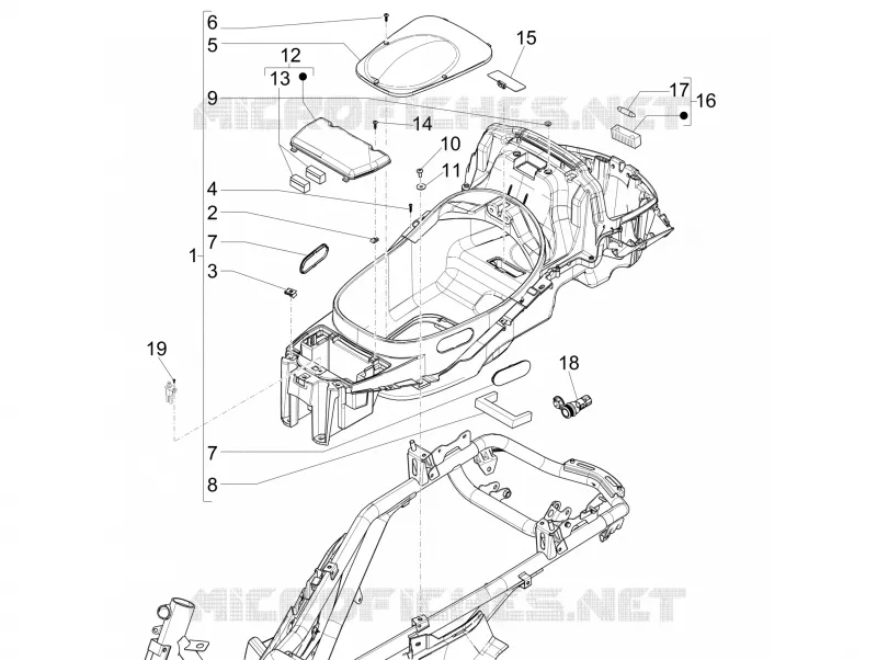 Helmet huosing - Undersaddle PIAGGIO PIAGGIO-SCOOTER 125 X-EVO 2016  X Evo Euro 3