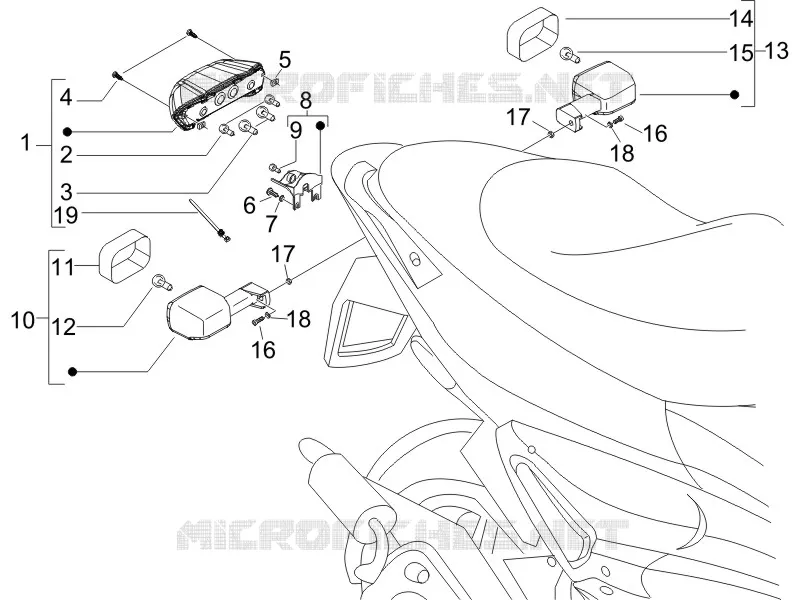 Rear headlamps - Turn signal lamps GILERA GILERA-SCOOTER 200 RUNNER 2006  Runner VXR 4T Race E3